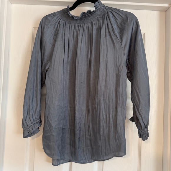Carmen Marc Valvo Charcoal Blouse - Picture 3 of 3
